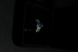 Eternal Oval Solitaire Design Ring - Image 2